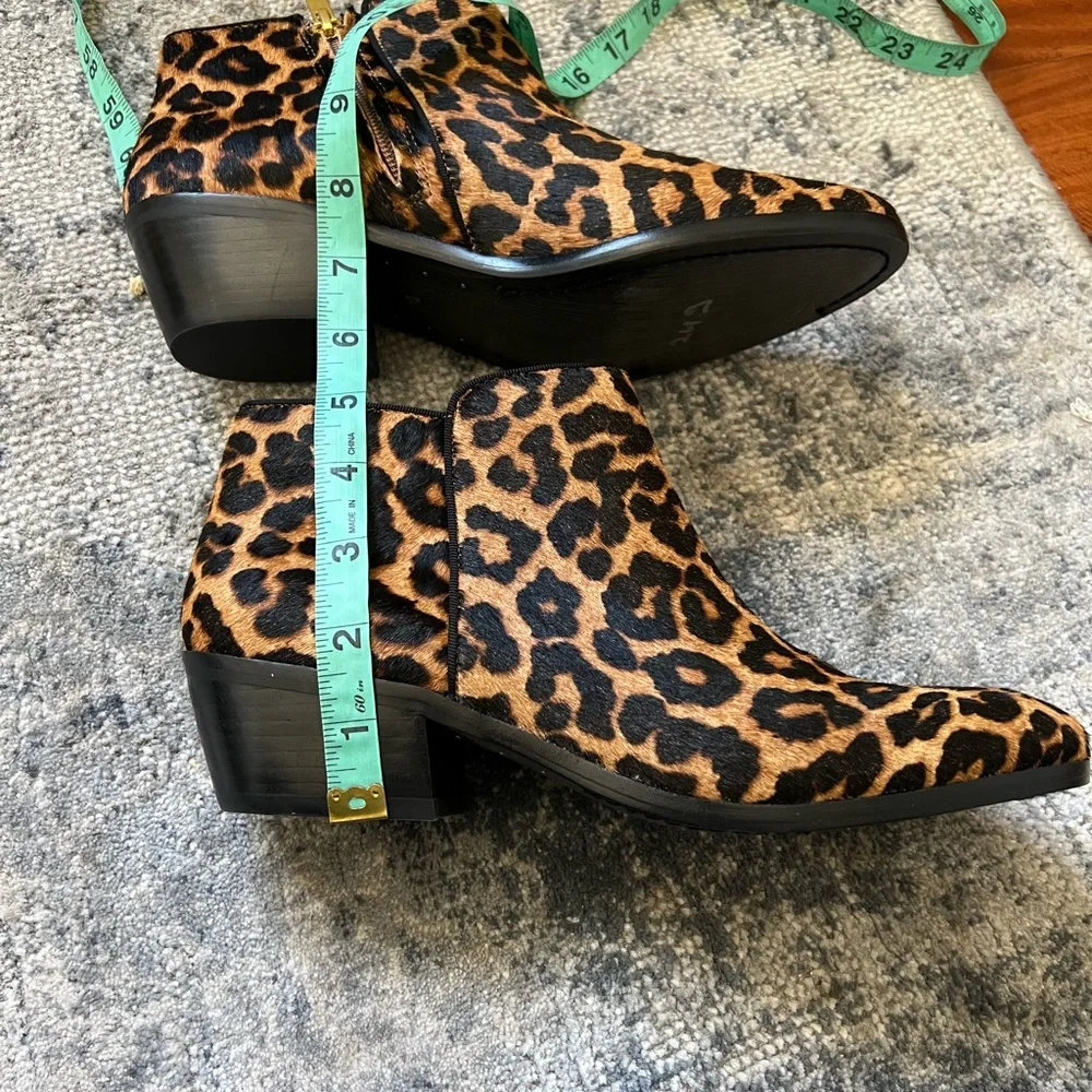 Sam Edelman Petty Leopard Brahma Ankle boots 8.5